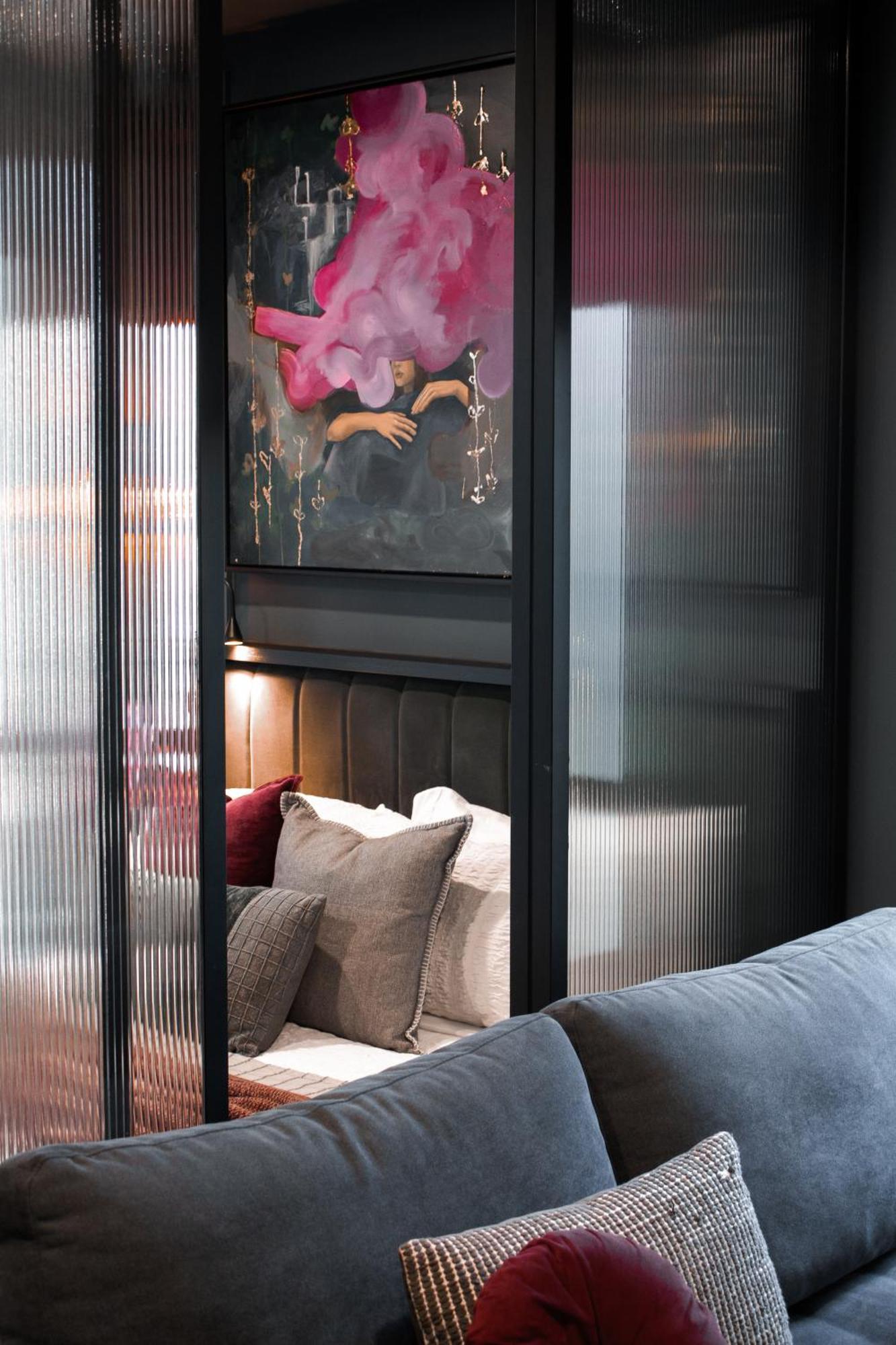 Apartment Braddon - Themed Micro In Canberra's Trendiest Neighborhood *