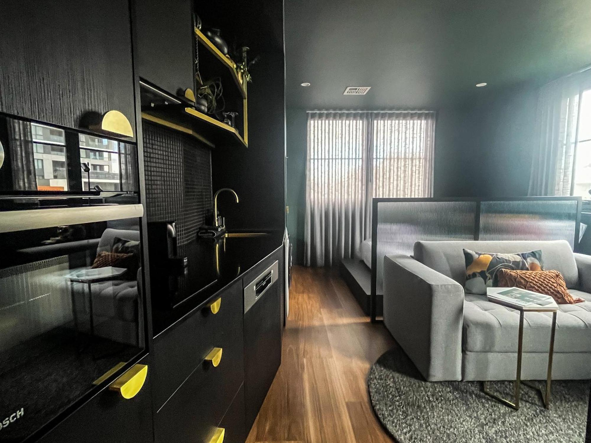 Braddon - Themed Micro In Canberra's Trendiest Neighborhood Apartment Canberra